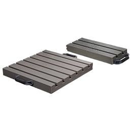ZERO lock interchangeable pallets  
with T-grooves
